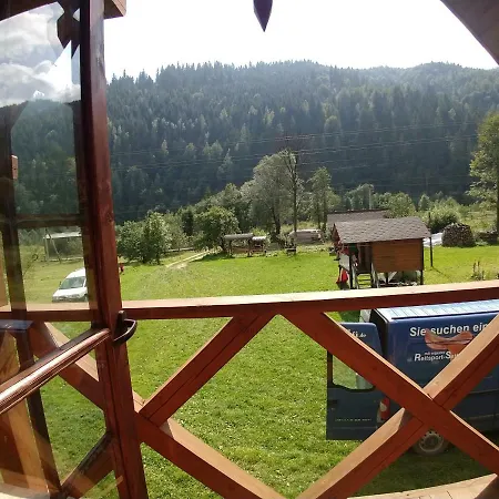Гуцульський Двір Campsite *