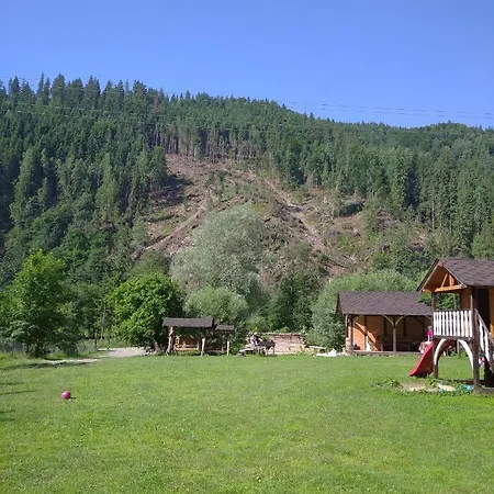 Гуцульський Двір * Krivorovnya