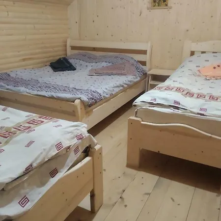 Гуцульський Двір